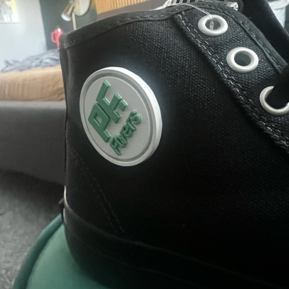 PF Flyers - Picture 4 of 6